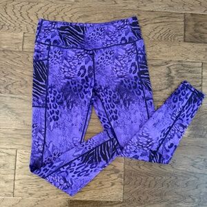 Constantly Varied Gear CVG purple animal print leggings XL